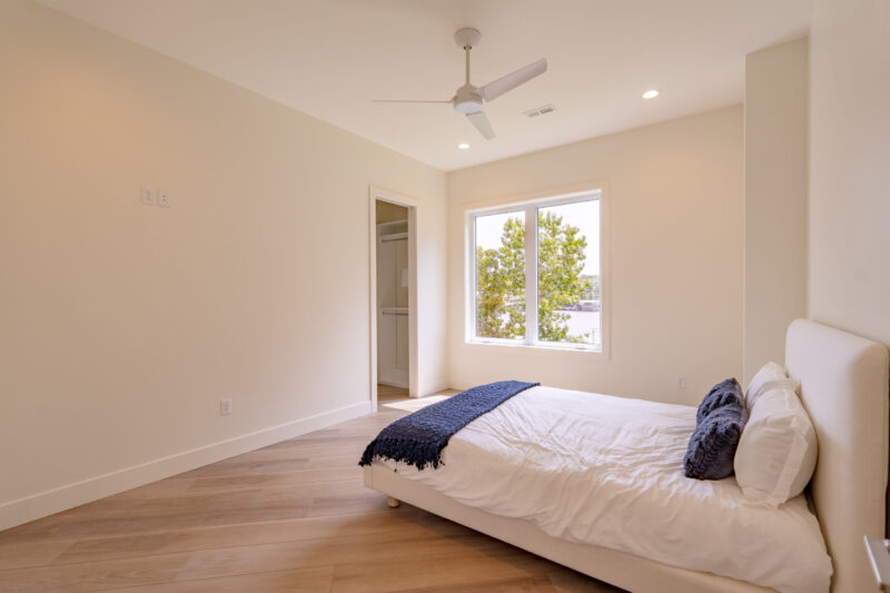 Bedroom 3 with a beautiful lake view.